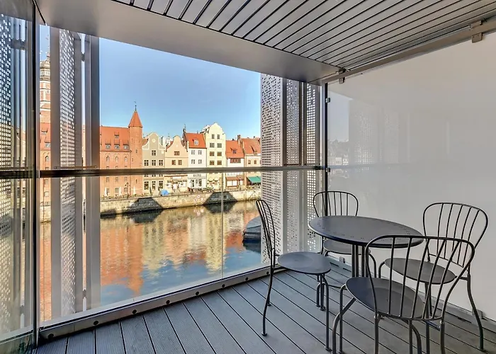 Granaria Premium Riverside & Parking By Downtown Aparthotel Gdańsk
