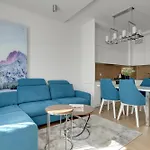 Granaria Premium Riverside & Parking By Downtown Hotel apartamentowy 4*