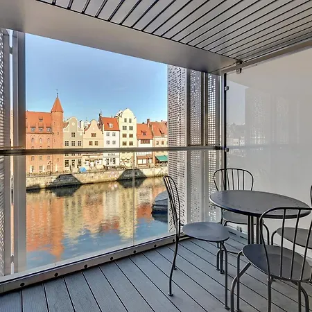 Granaria Premium Riverside & Parking By Downtown Aparthotel Gdaňsk