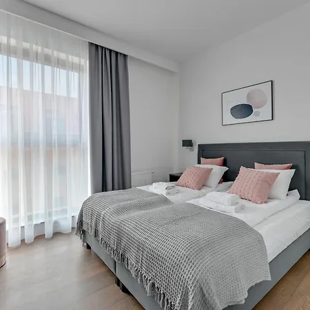 Granaria Premium Riverside & Parking By Downtown