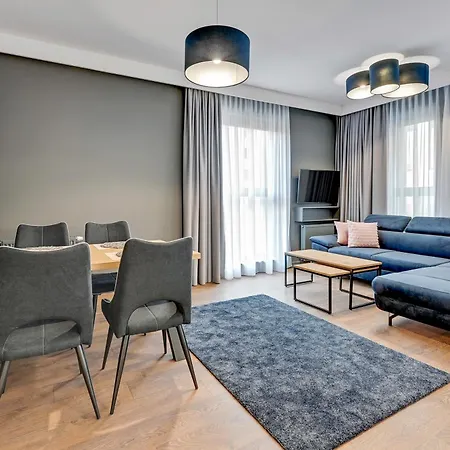 Granaria Premium Riverside & Parking By Downtown Apartment *