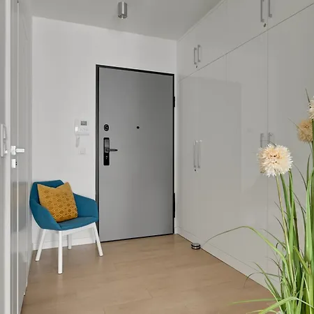 Hotel apartamentowy Granaria Premium Riverside & Parking By Downtown 4*