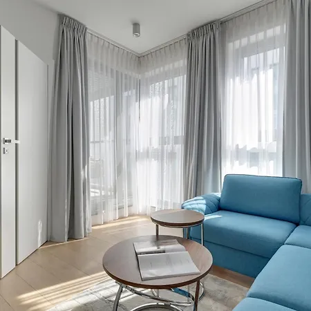 Granaria Premium Riverside & Parking By Downtown 4*