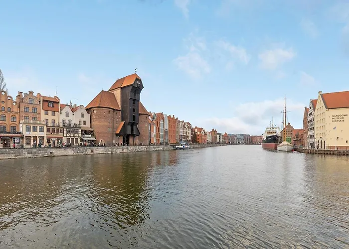 Granaria Premium Riverside & Parking By Downtown Gdansk