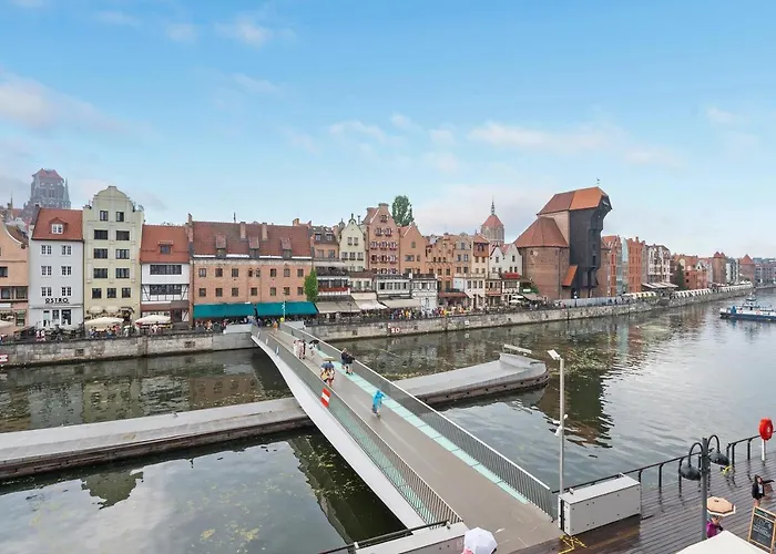 Granaria Premium Riverside & Parking By Downtown Aparthotel Gdansk