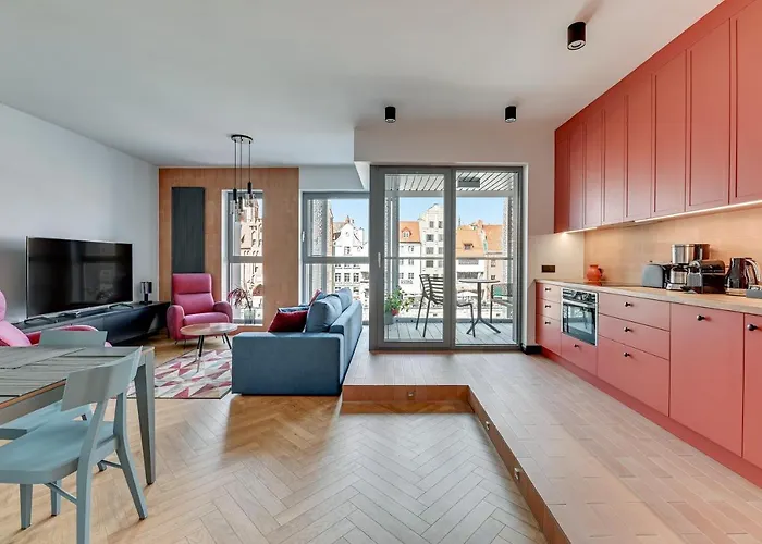 Granaria Premium Riverside & Parking By Downtown Aparthotel 4*