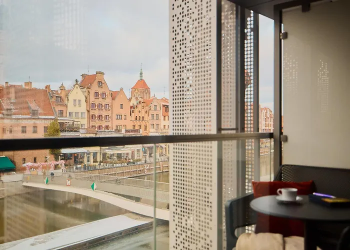 Granaria Premium Riverside & Parking By Downtown 4* Gdansk