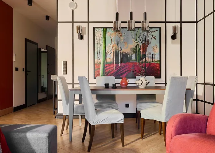 Aparthotel Granaria Premium Riverside & Parking By Downtown