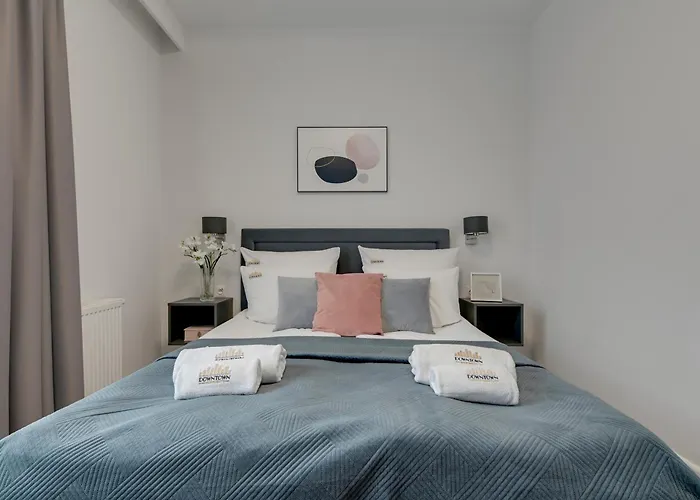 Granaria Premium Riverside & Parking By Downtown Aparthotel 4*