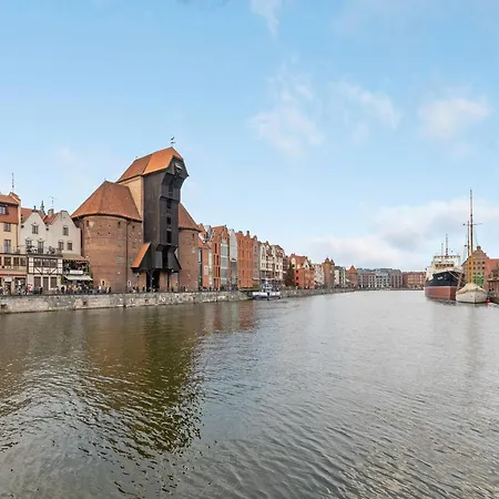 Granaria Premium Riverside & Parking By Downtown Gdansk