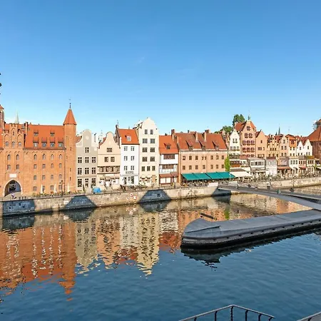 Granaria Premium Riverside & Parking By Downtown Apartamento