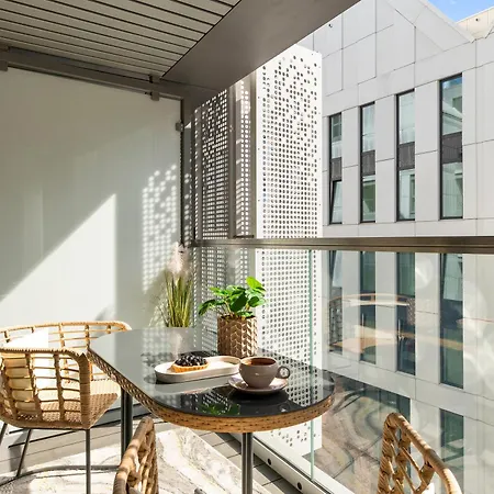 Apartamento Granaria Premium Riverside & Parking By Downtown