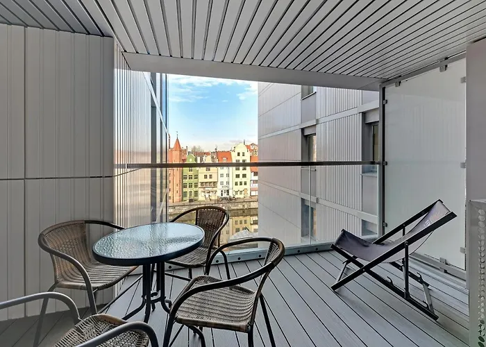 Apartahotel Granaria Premium Riverside & Parking By Downtown Gdansk